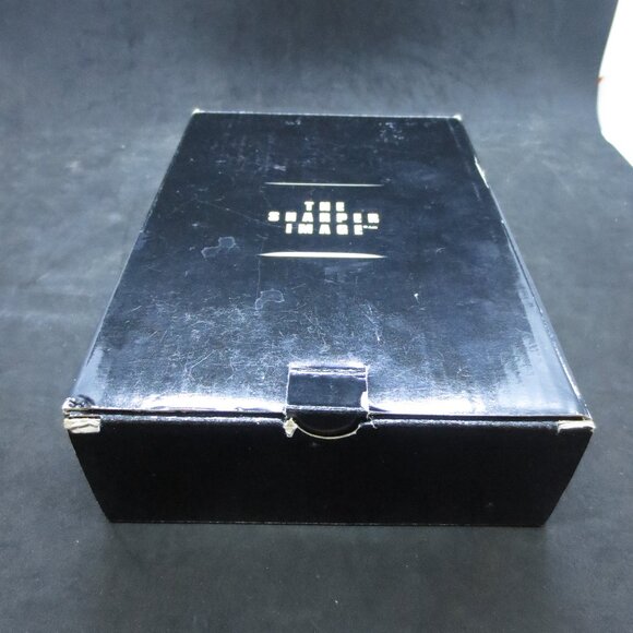 Sharper Image Touch MP4 Player  F3428971  Brand New In Original Package - Picture 2 of 4